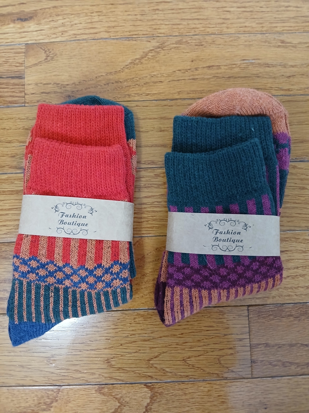 Women’s Colorblock Patterned Socks - Red & Teal Pair